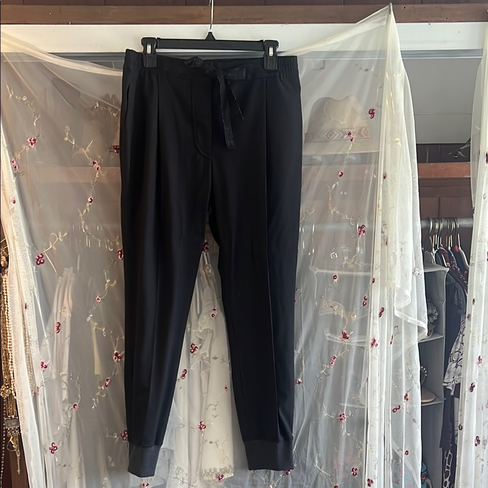 Brunello Cucinelli deep Navy Tapered Pants